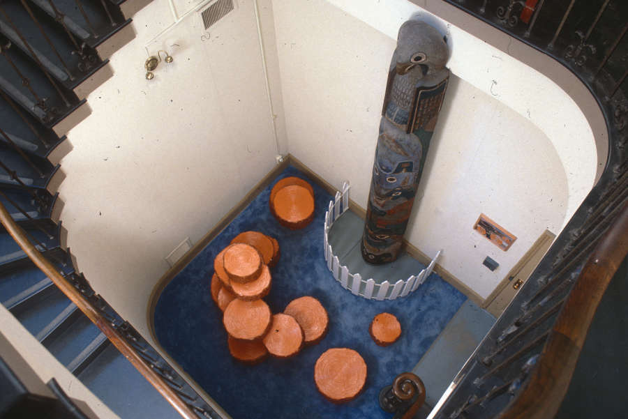 view exhibition image