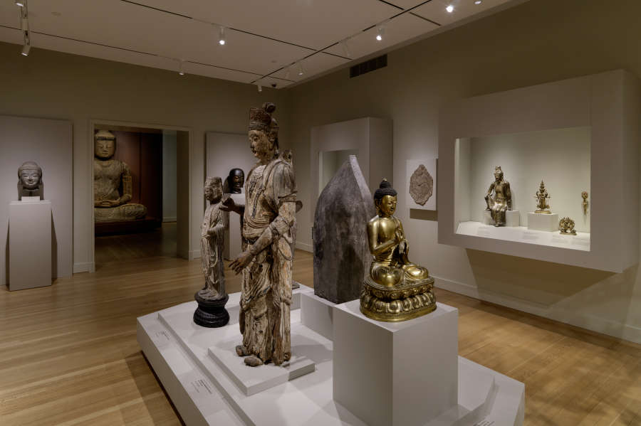 view exhibition image