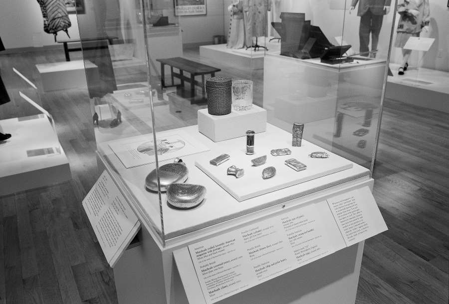 view exhibition image