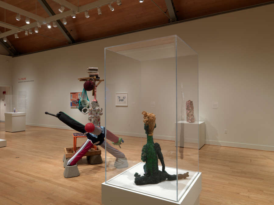 view exhibition image