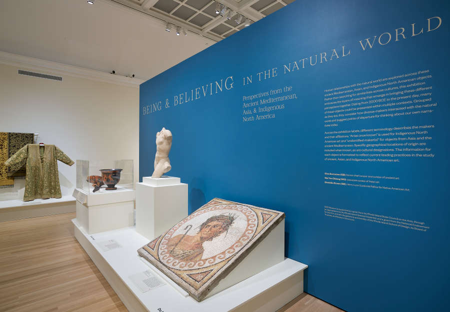 view exhibition image