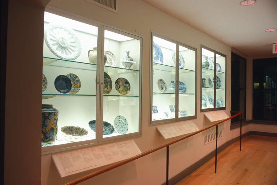 view exhibition image