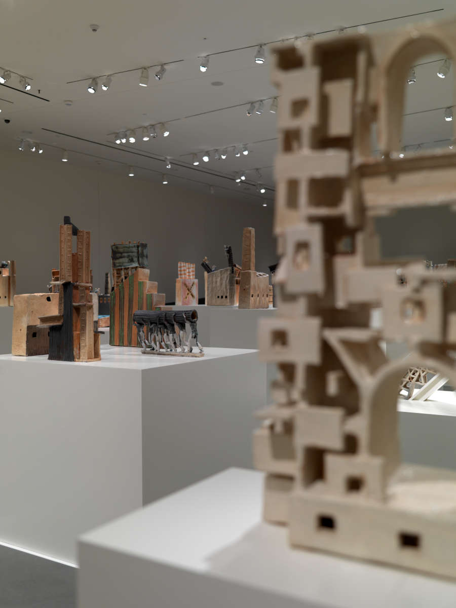 view exhibition image