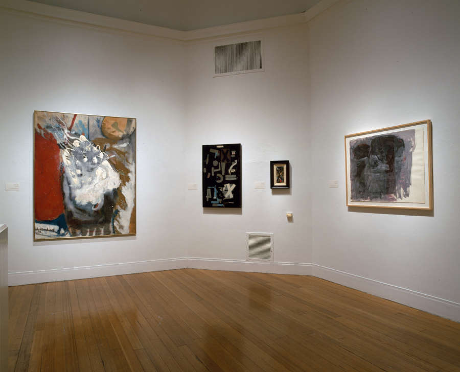 view exhibition image