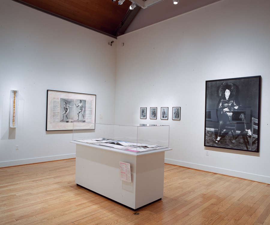 view exhibition image