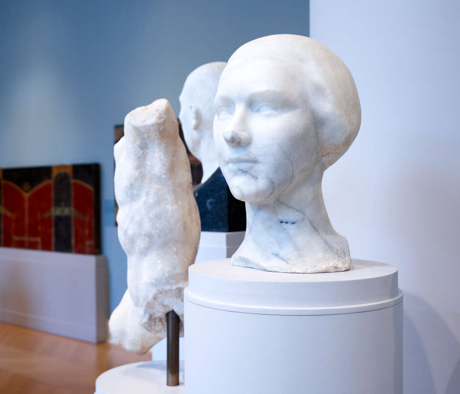 view exhibition image