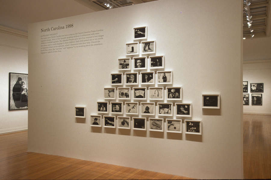 view exhibition image