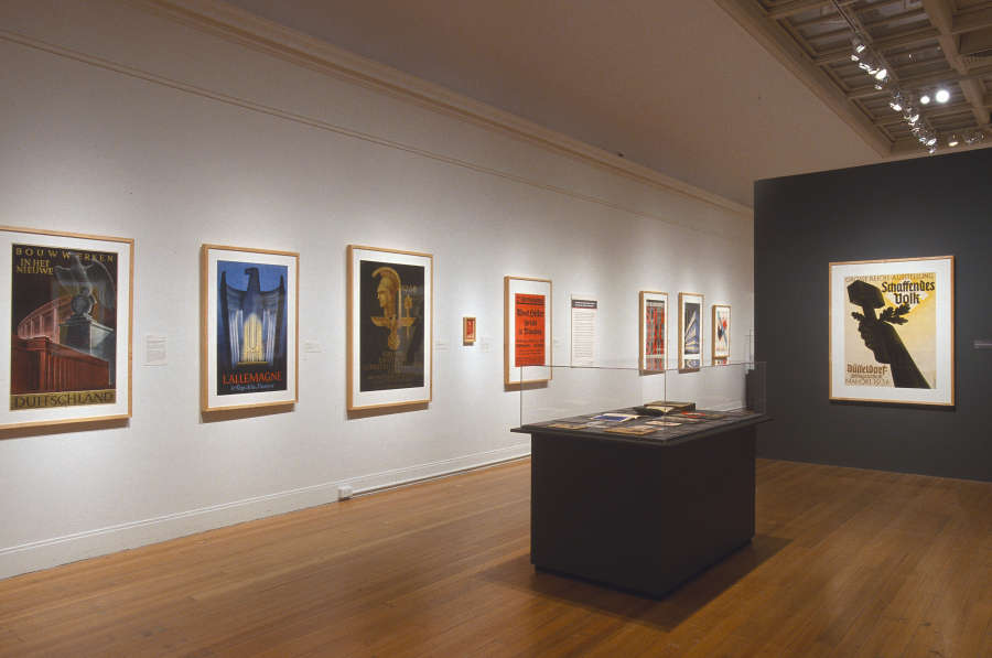 view exhibition image