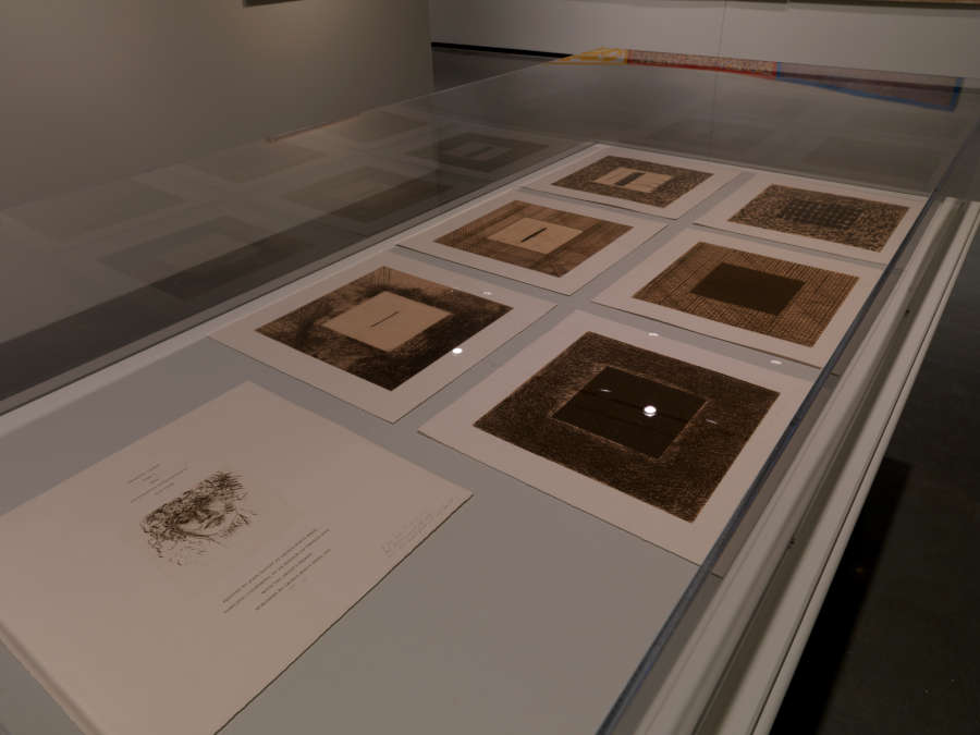 view exhibition image
