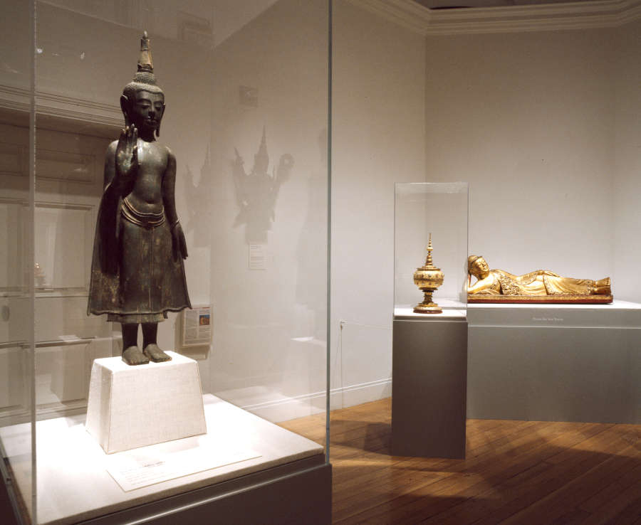 view exhibition image
