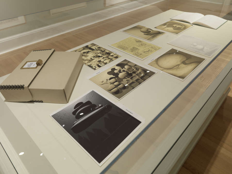 view exhibition image