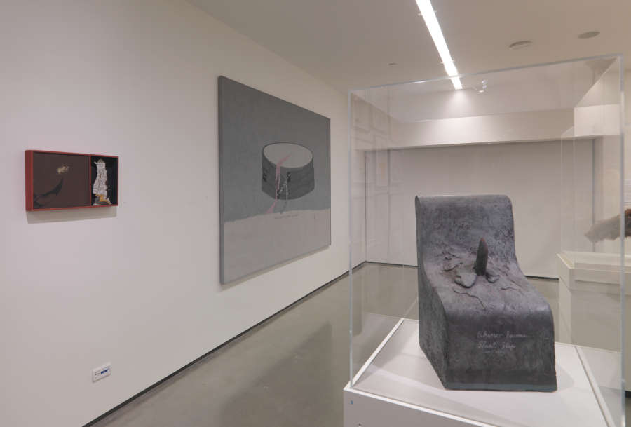 view exhibition image