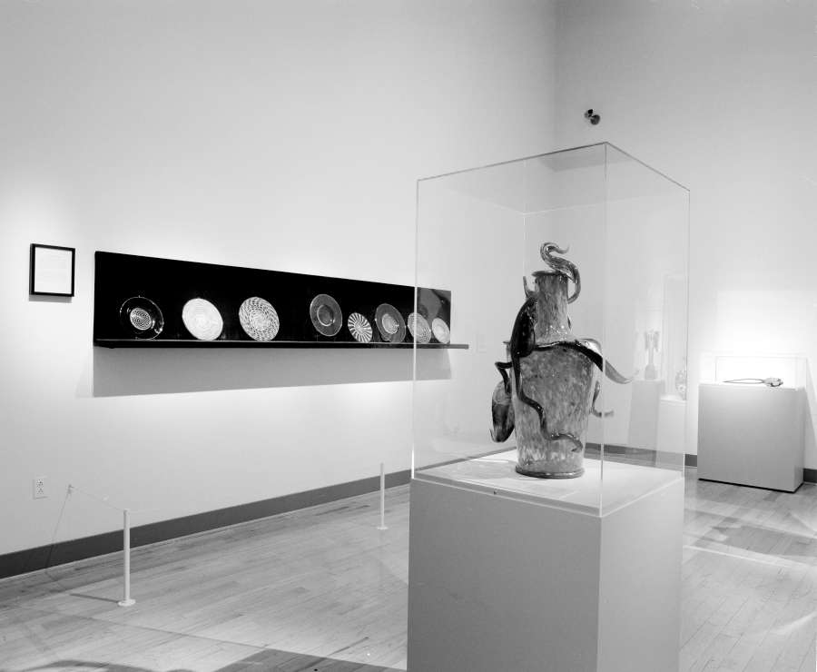 view exhibition image