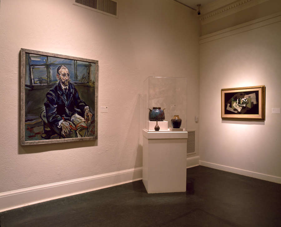 view exhibition image