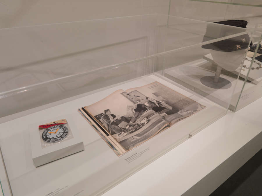 view exhibition image