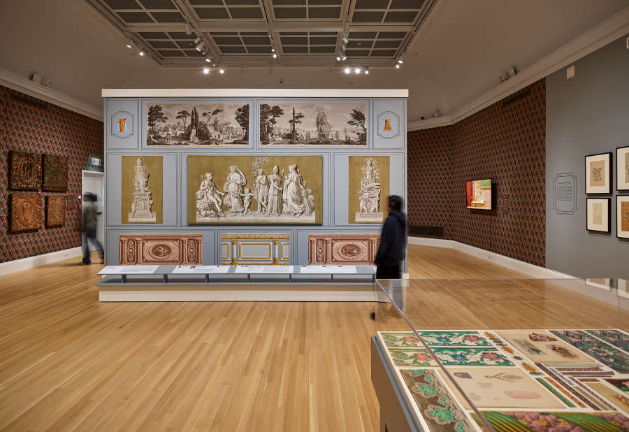 view exhibition image