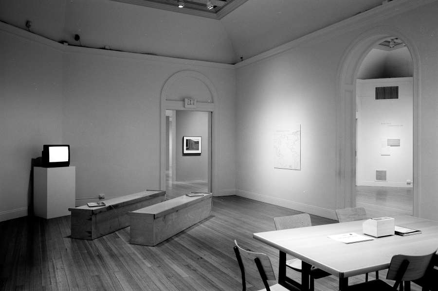 view exhibition image