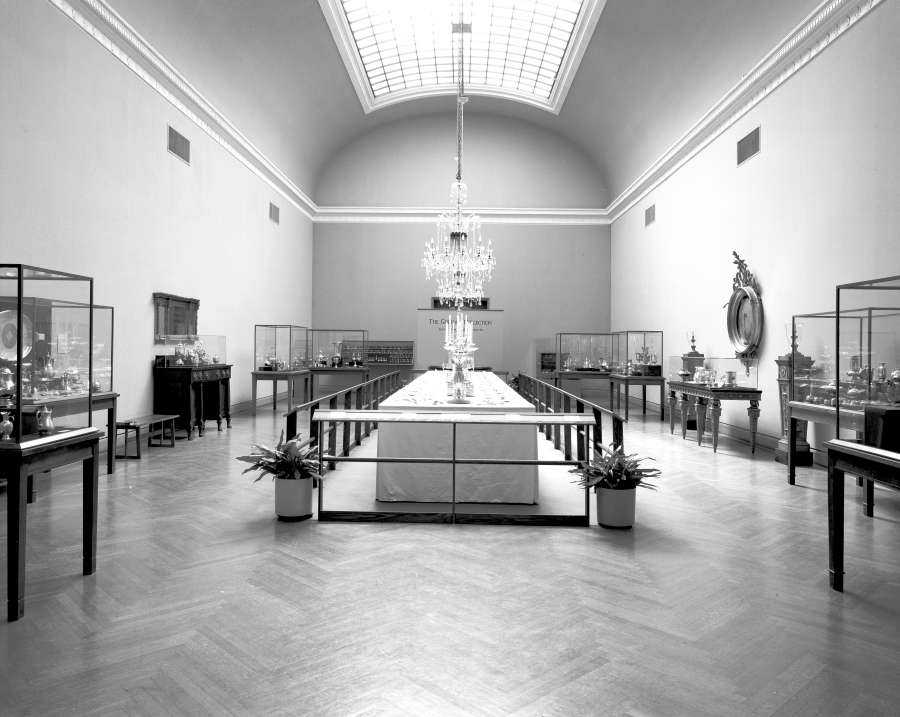 view exhibition image