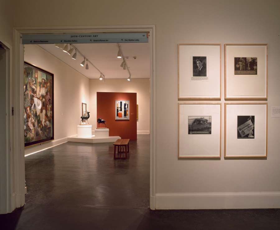view exhibition image