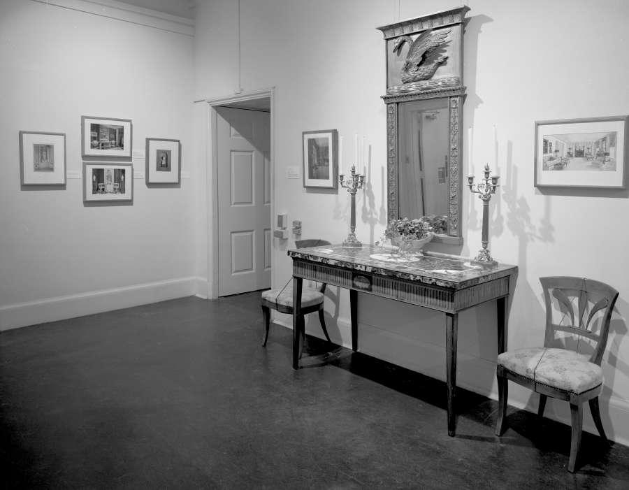 view exhibition image