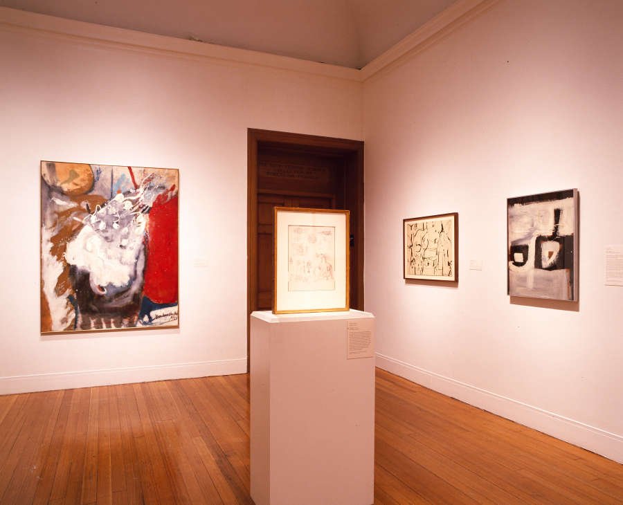 view exhibition image