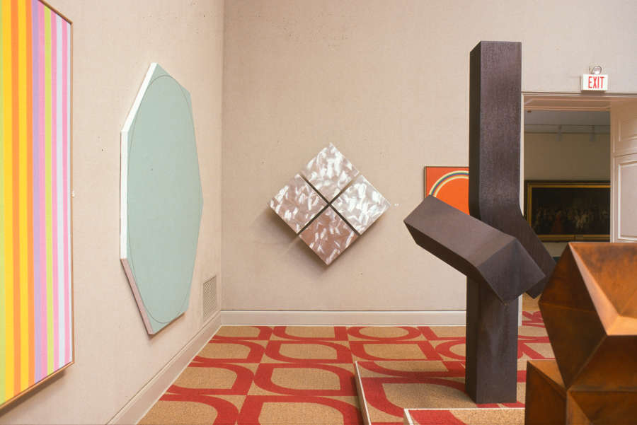 view exhibition image