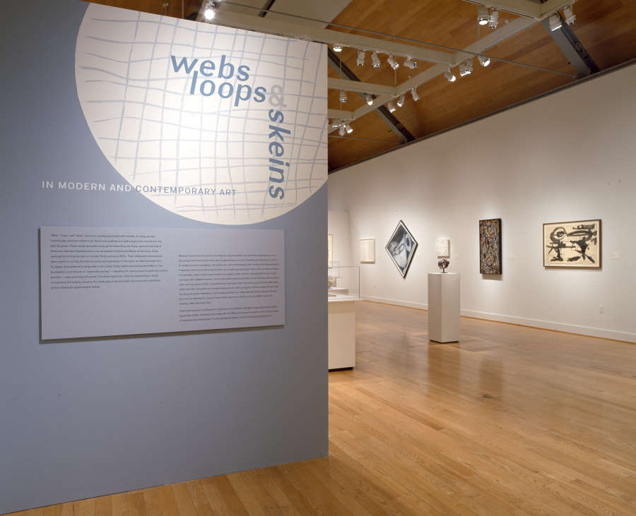 view exhibition image