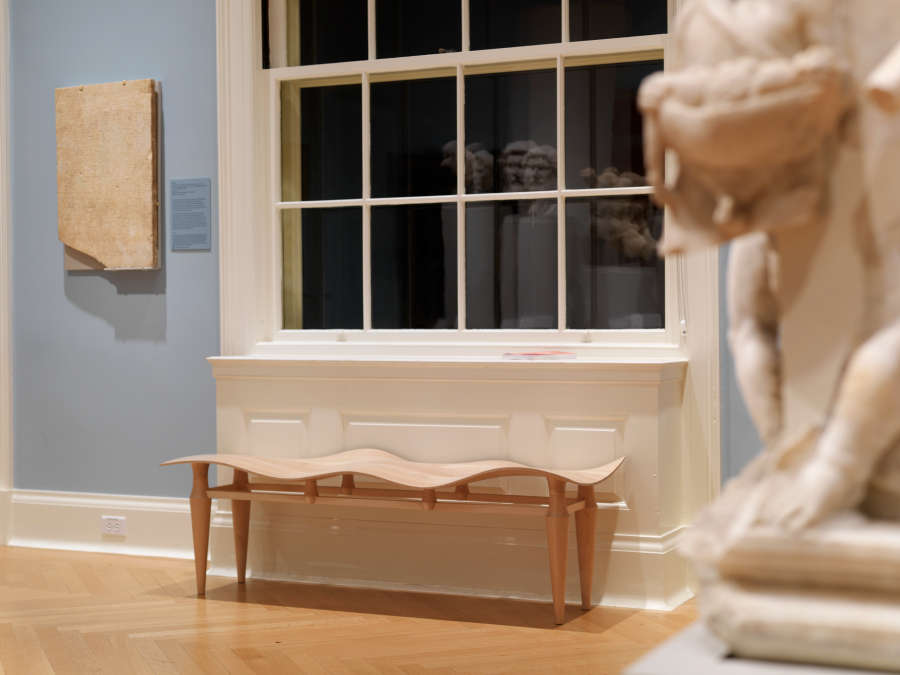 view exhibition image