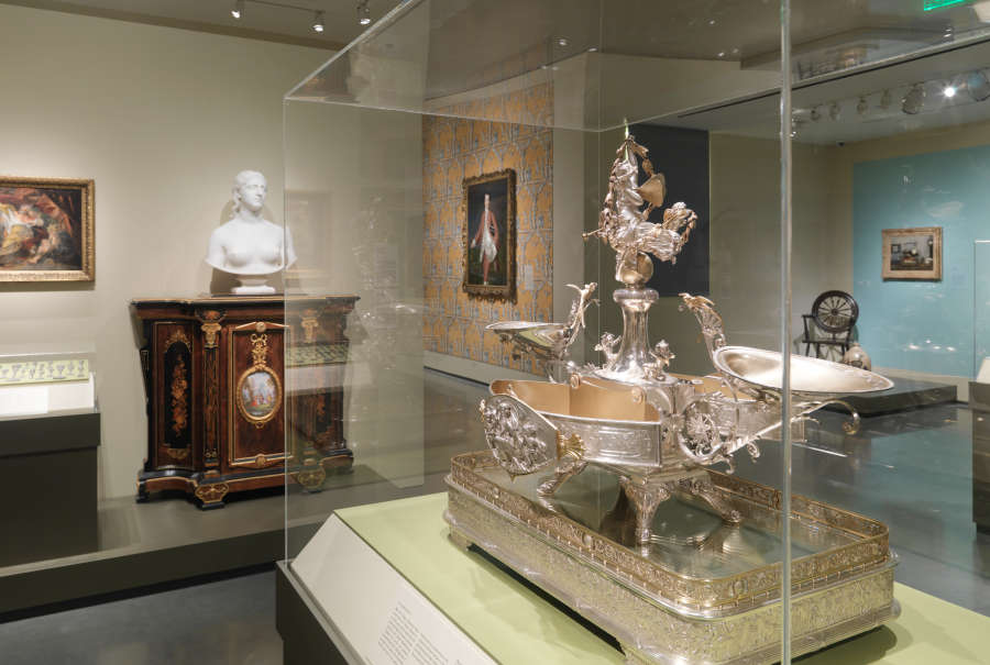 view exhibition image