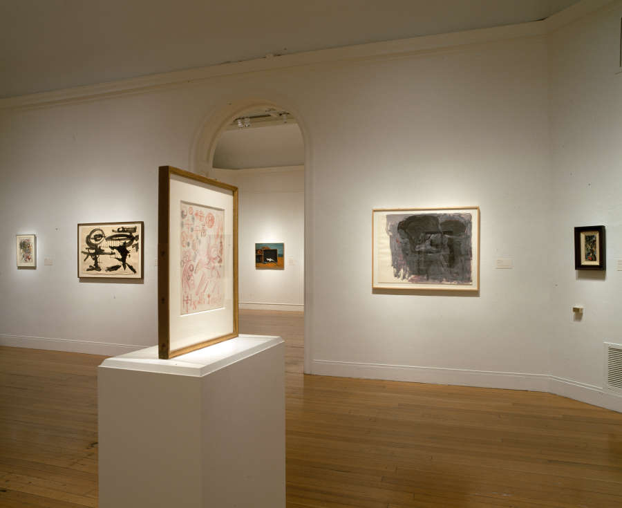 view exhibition image