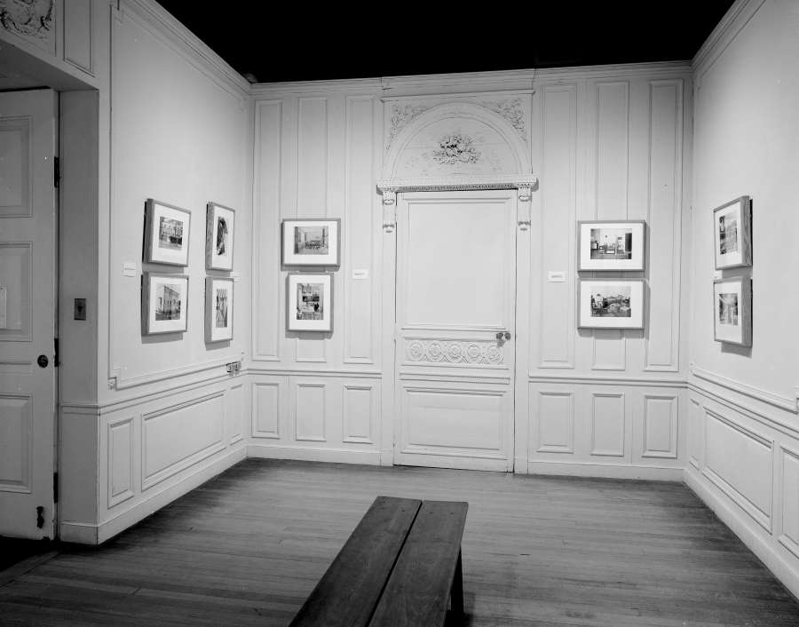 view exhibition image