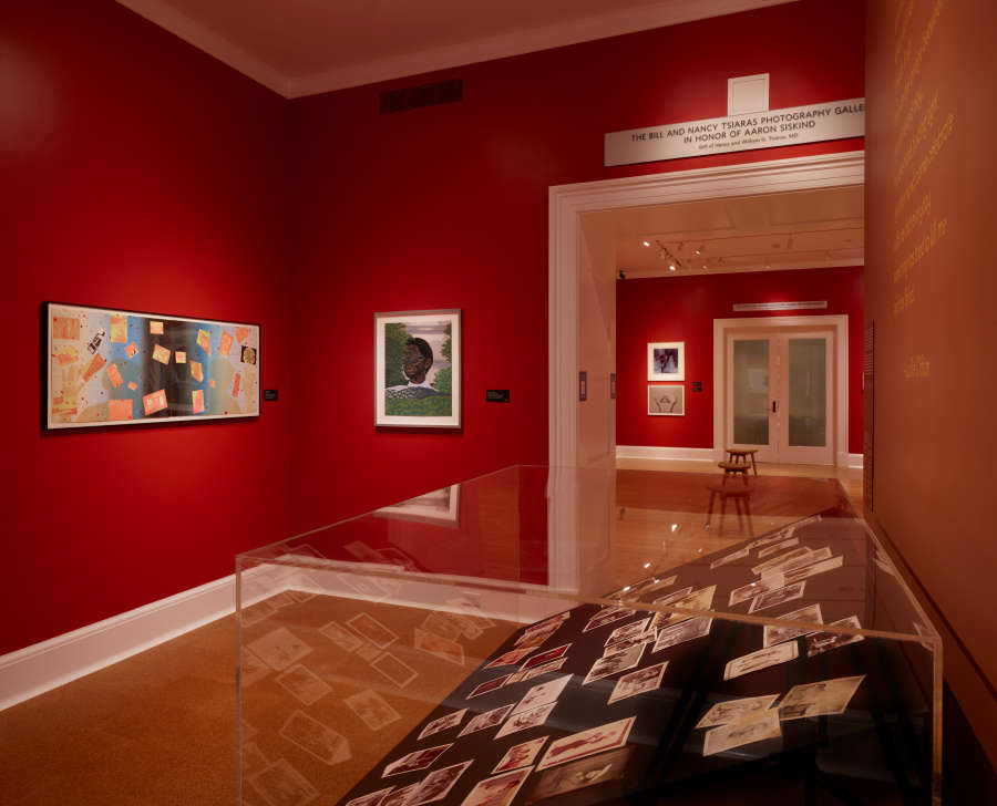 view exhibition image