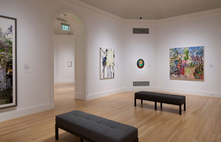 view exhibition image