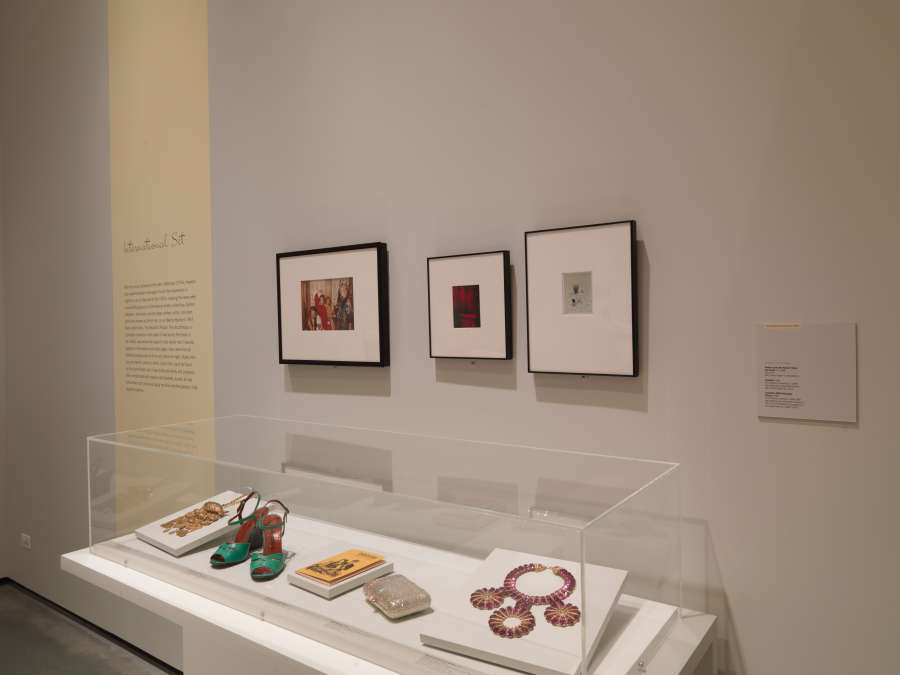 view exhibition image