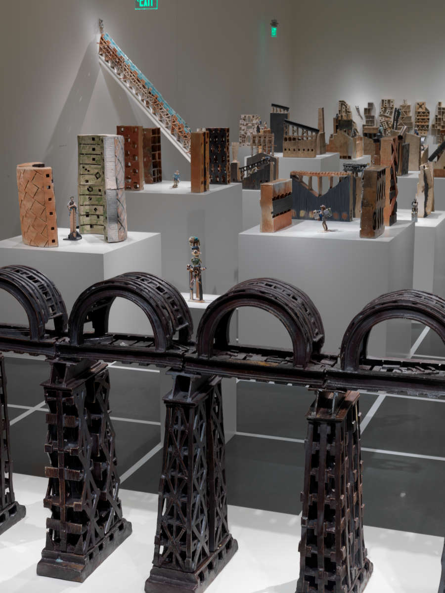 view exhibition image