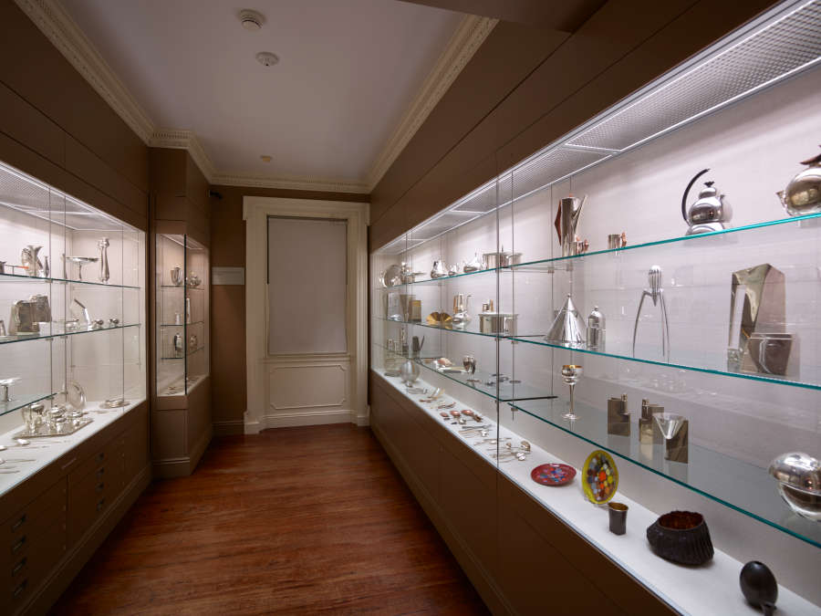 view exhibition image