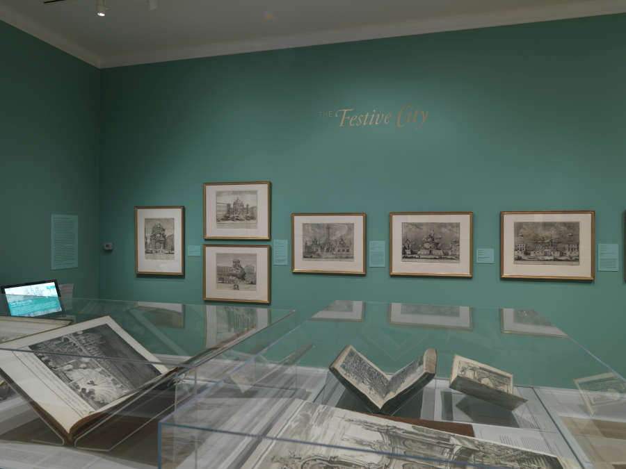 view exhibition image