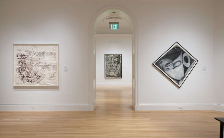 view exhibition image