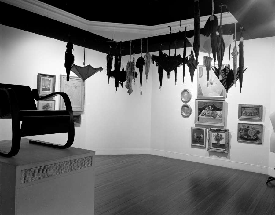 view exhibition image