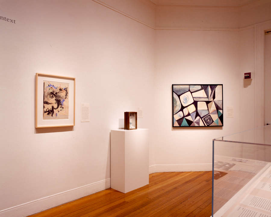 view exhibition image