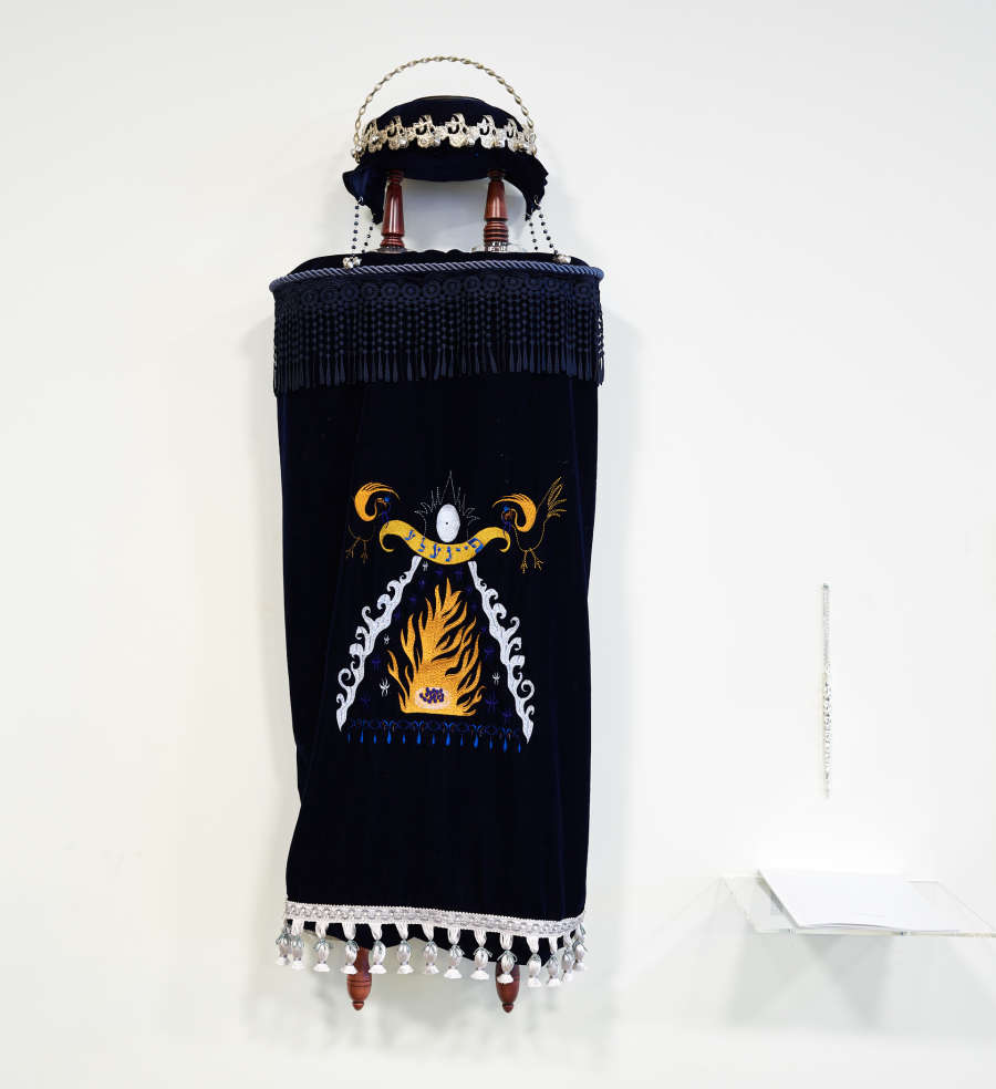 view exhibition image