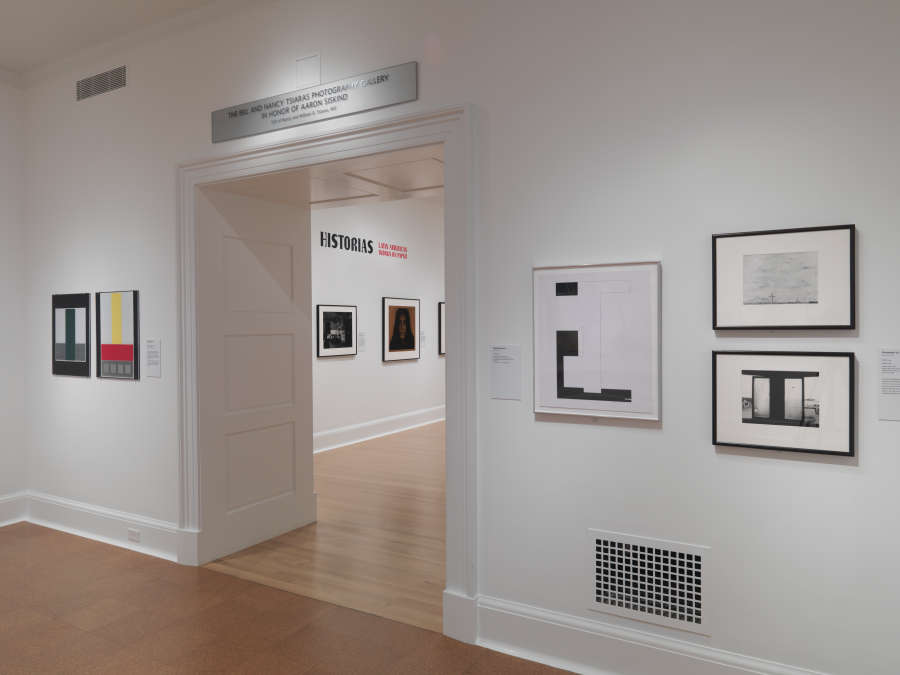 view exhibition image