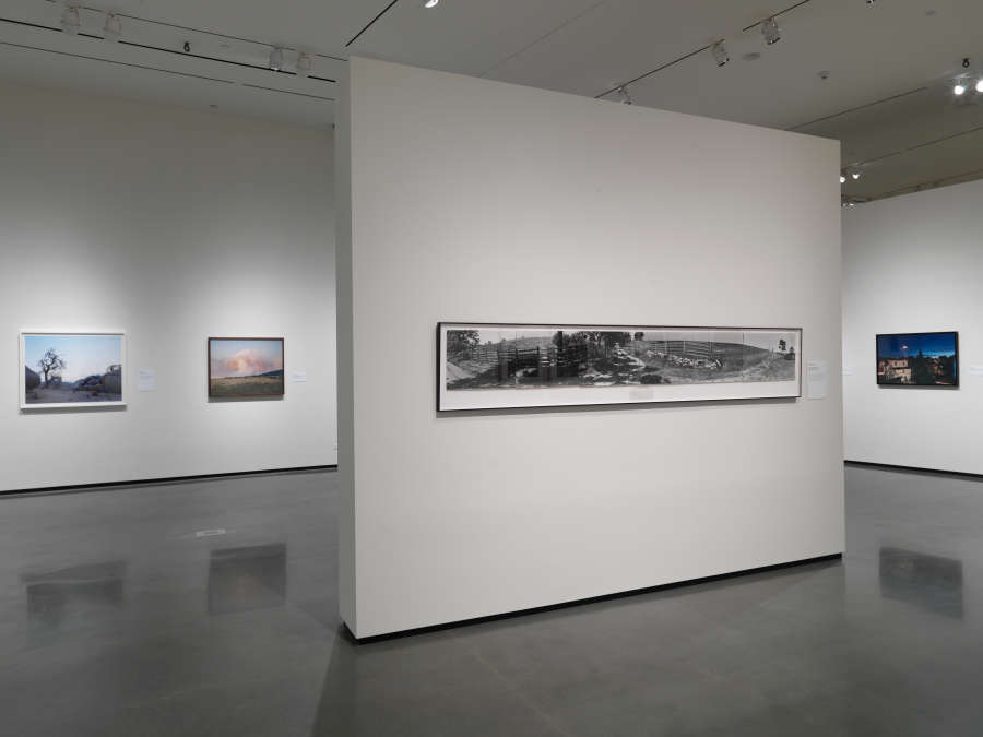 view exhibition image
