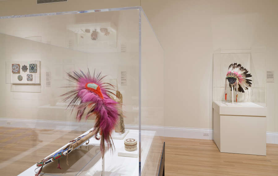 view exhibition image