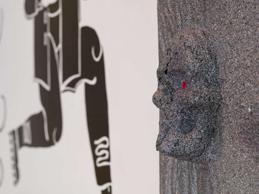 view exhibition image