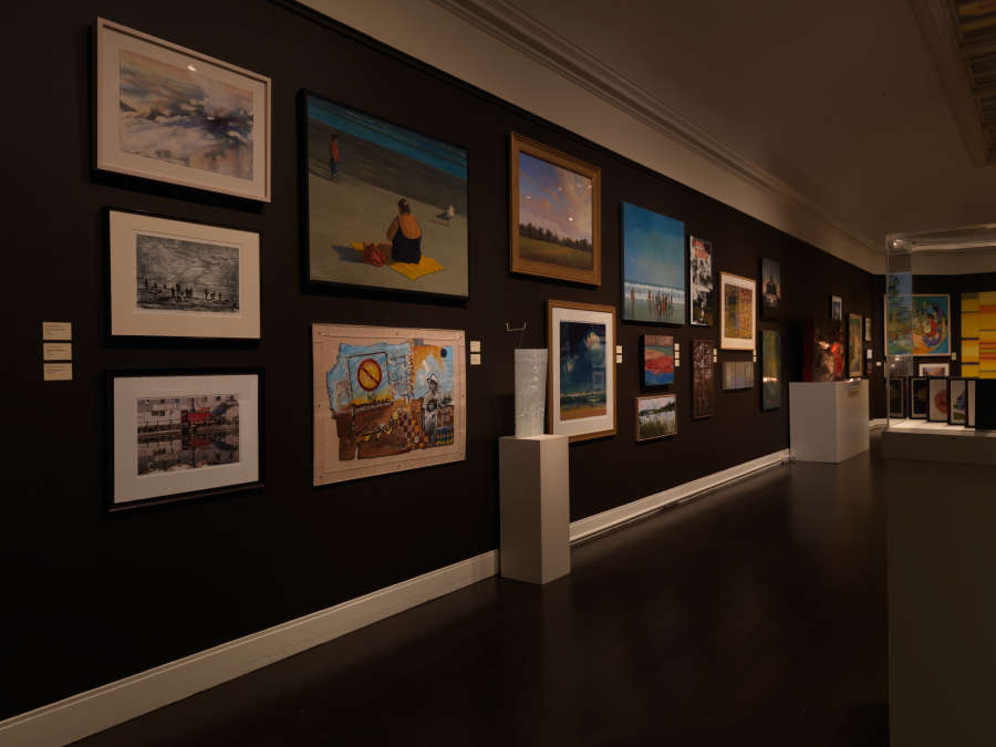 view exhibition image
