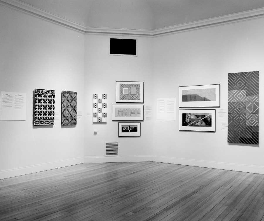 view exhibition image