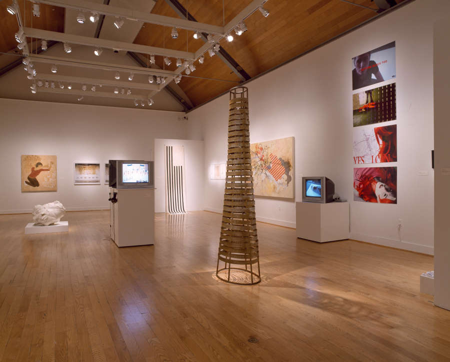 view exhibition image