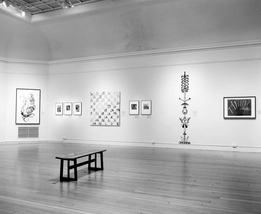 view exhibition image