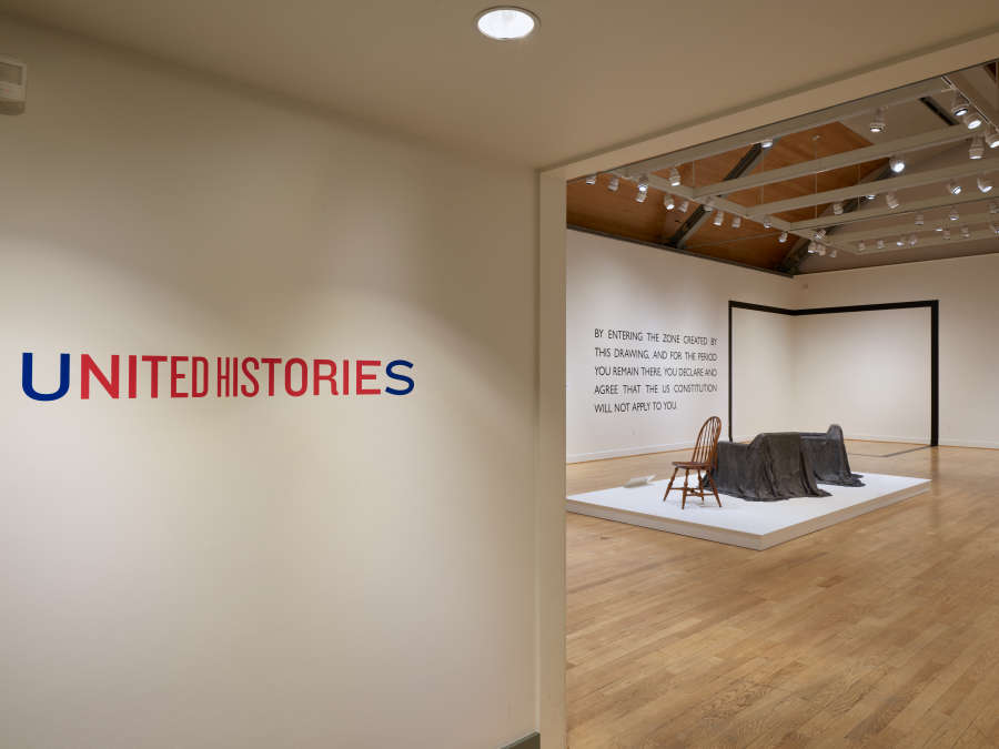 view exhibition image